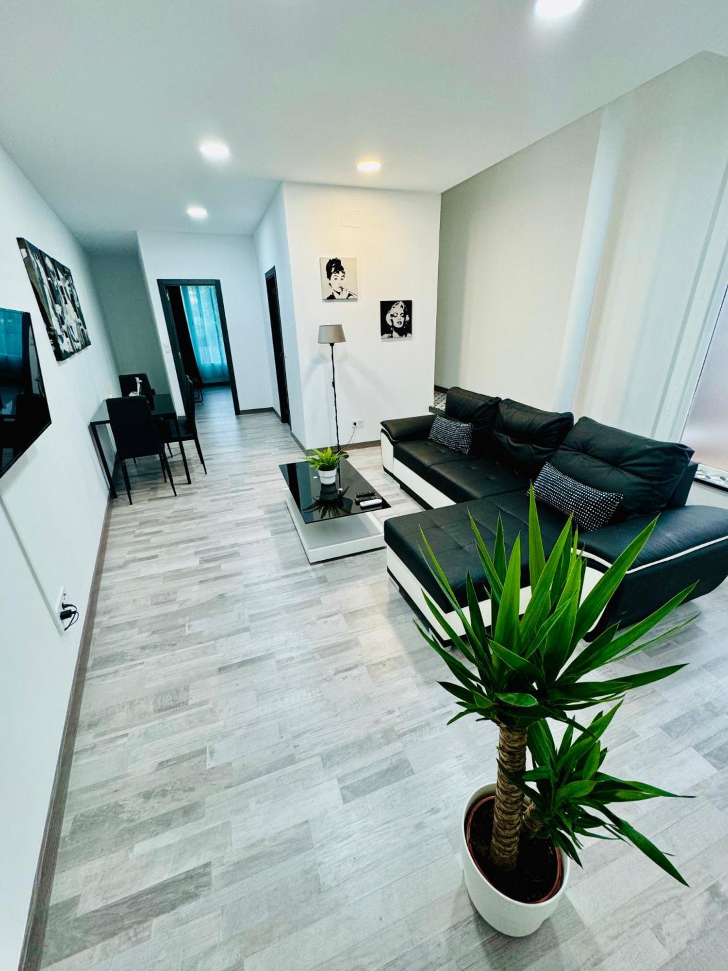 Duplex Th Sanse Norte ซานเซบัสเตียน เดลอส เรเยส ภายนอก รูปภาพ